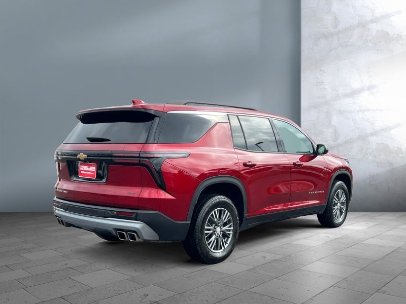 2026 Chevrolet Traverse AWD LT