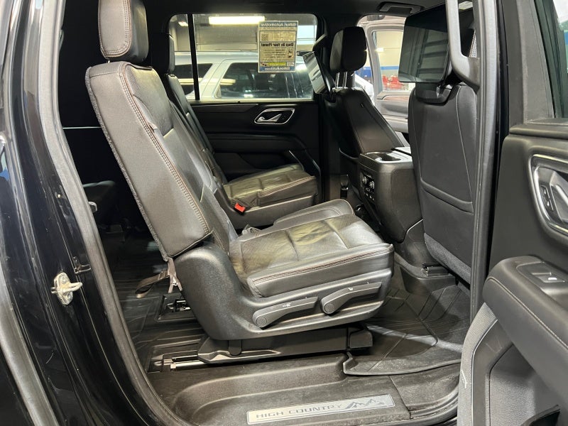 2021 Chevrolet Suburban High Country