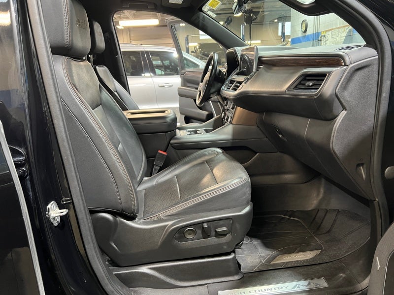 2021 Chevrolet Suburban High Country