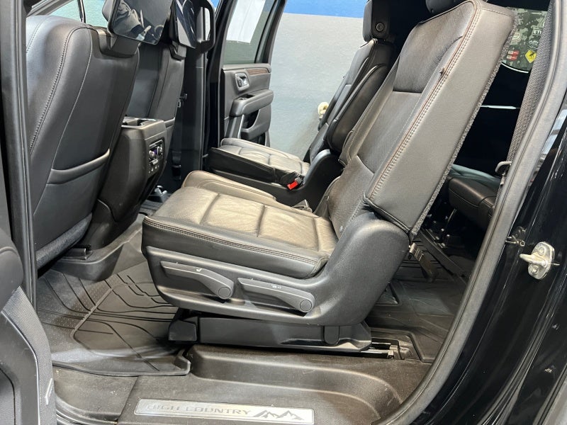 2021 Chevrolet Suburban High Country