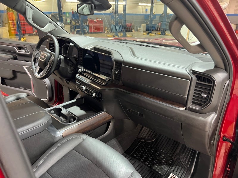2025 GMC Sierra 2500HD SLT