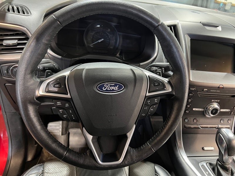 2018 Ford Edge Sport