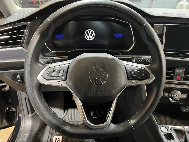 2024 Volkswagen Jetta SE
