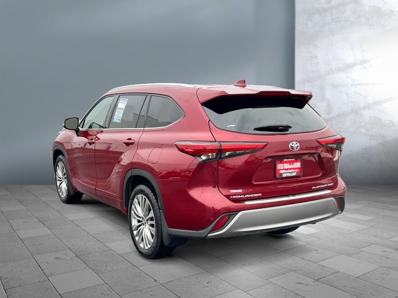 2022 Toyota Highlander Platinum