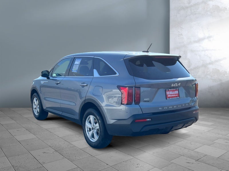 2022 Kia Sorento LX