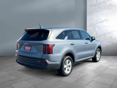 2022 Kia Sorento LX