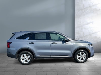 2022 Kia Sorento LX