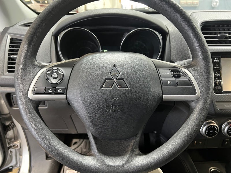 2024 Mitsubishi Outlander Sport ES
