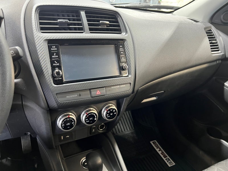 2024 Mitsubishi Outlander Sport ES