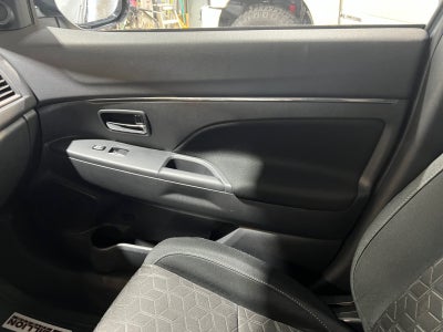 2024 Mitsubishi Outlander Sport ES