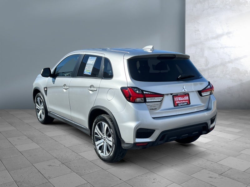 2024 Mitsubishi Outlander Sport ES