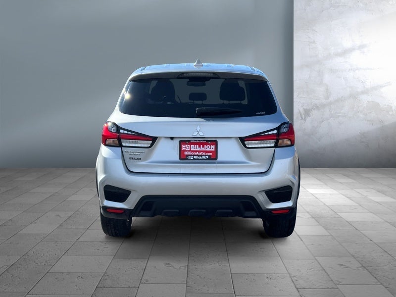 2024 Mitsubishi Outlander Sport ES