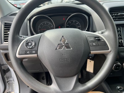 2025 Mitsubishi Outlander Sport ES
