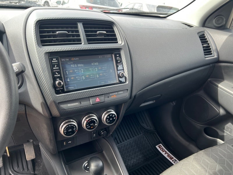 2025 Mitsubishi Outlander Sport ES