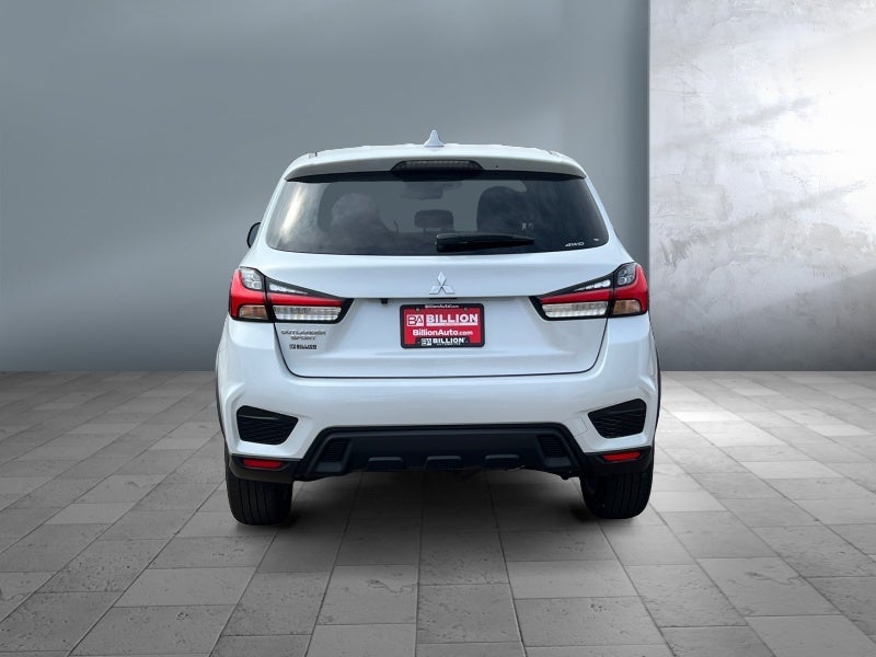 2025 Mitsubishi Outlander Sport ES