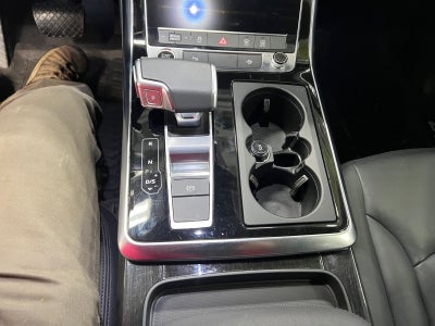 2024 Audi Q7 Premium Plus