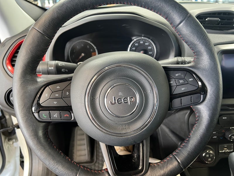 2022 Jeep Renegade Trailhawk