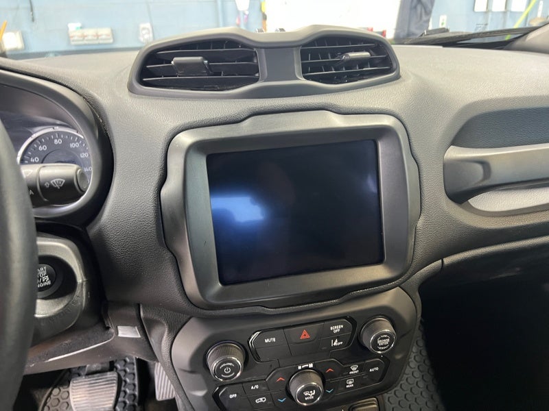 2022 Jeep Renegade Trailhawk
