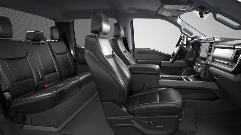 2026 Ford Super Duty F-350® Lariat®